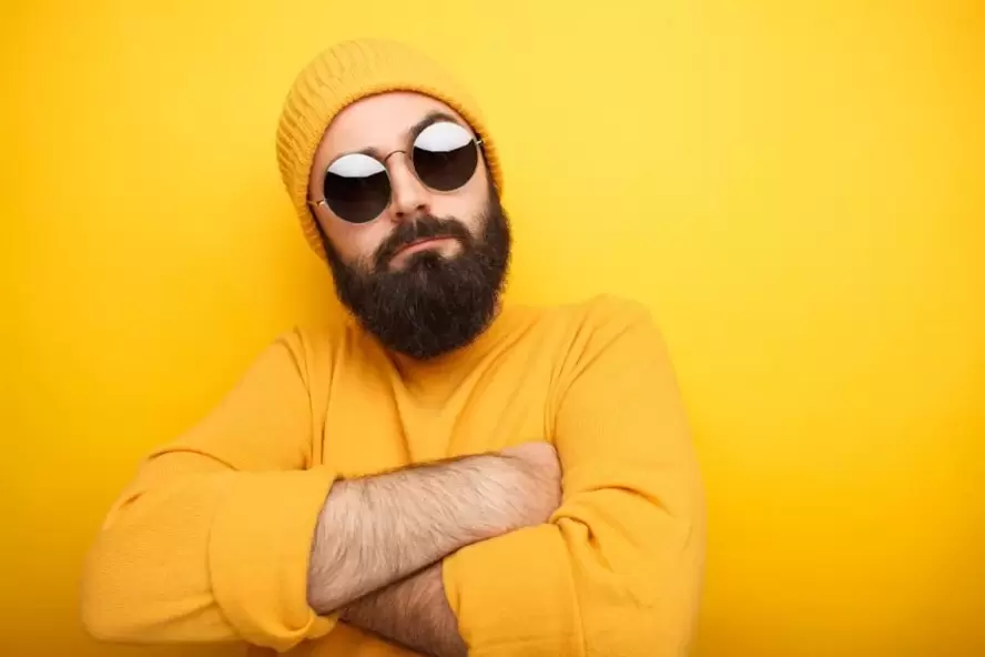 ペニスを太くした残忍な男